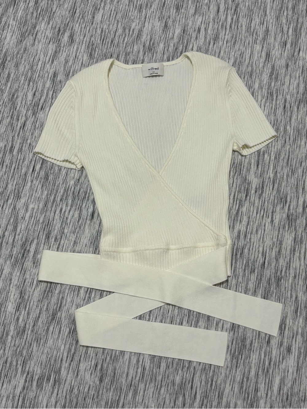 Wilfred Ivory Ribbed Wrap Top